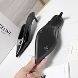 【使い勝手抜群】2026 セリーヌ 新作 ハイヒール 偽物