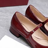 人気急上昇 2026 グッチ 新作 パンプス コピー
