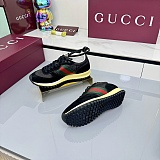 送料込 2026 グッチ 新作 スニーカー コピー