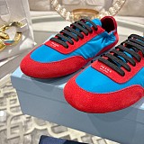 日本未入荷 2026 プラダ 新作 男女兼用 スニーカー スーパーコピー