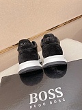 注目アイテム☆ 2026 ヒューゴボス 新作 スニーカー コピー