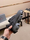 人気急上昇新作 2026 プラダ 新作 スニーカー 偽物