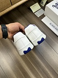 送料込 2026 バーバリー 新作 スニーカー コピー