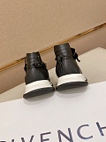 争奪戦 2026 ジバンシー 新作 スニーカー スーパーコピー