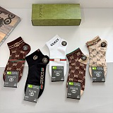 使い勝手良し 2026 グッチ 新作 ソックス コピー 5足セット