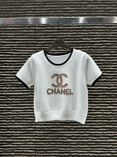 定番人気！2026 シャネル 新作 半袖Tシャツ 偽物 4色