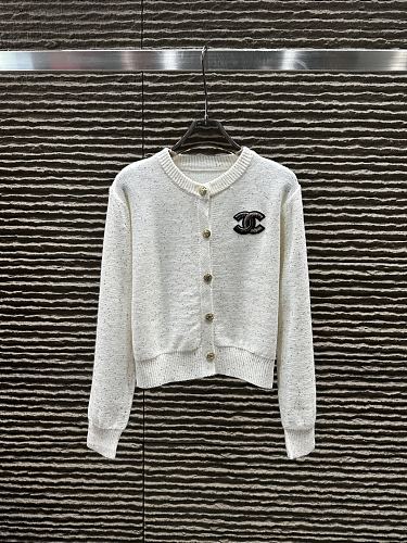 世界中で大人気♪ 2026 シャネル 新作 ニット スーパーコピー 3色