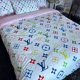 日本未入荷 ルイヴィトン 2026新作 掛け布団カバーセット4点 ダブルサイズ/キングサイズベッド クリスタルベルベットベッドカバー 新居寝具用品
