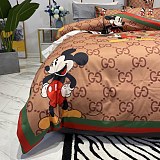 売上総額１位！グッチ 2026新作 掛け布団カバーセット4点 ダブルサイズ/キングサイズベッド 綿生地ベッドカバー 新居寝具用品
