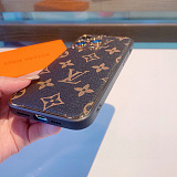 【大特価】2026 ルイヴィトン 新作 iPhone ケース 全機種 販売 偽物