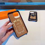 日本未入荷 2026 ルイヴィトン 新作 iPhone ケース 全機種 販売 コピー