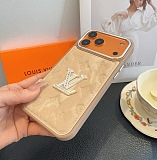 定番人気！2026 ルイヴィトン 新作 iPhone ケース 全機種 販売 スーパーコピー