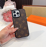肌触り最高な 2026 ルイヴィトン 新作 iPhone ケース 全機種 販売 コピー
