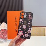 超限定♪ 2026 ルイヴィトン 新作 iPhone ケース 全機種 販売 スーパーコピー