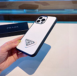 【使い勝手抜群】2026 プラダ 新作 iPhone ケース 全機種 販売 スーパーコピー