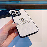 絶対欲しい！2026 シャネル 新作 iPhone ケース 全機種 販売 偽物