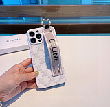 完売必至 2026 セリーヌ 新作 iPhone ケース 全機種 販売 スーパーコピー