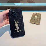 ☆超人気☆ 2026 サンローラン 新作 iPhone ケース 全機種 販売 偽物