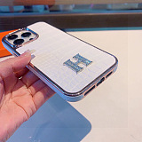 人気爆発☆ 2026 エルメス 新作 iPhone ケース 全機種 販売 スーパーコピー