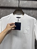 入手困難！2026 ルイヴィトン 新作 半袖Tシャツ 偽物