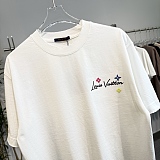 人気No1★ 2026 ルイヴィトン 新作 半袖Tシャツ スーパーコピー