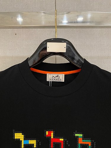 すぐ届く 2026 エルメス 新作 半袖Tシャツ 偽物