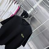 人気急上昇新作 2026 ルイヴィトン 新作 半袖Tシャツ コピー