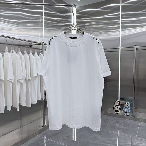 使い勝手良 2026 ルイヴィトン 新作 半袖Tシャツ スーパーコピー