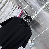 希少♪限定 2026 ルイヴィトン 新作 半袖Tシャツ 偽物