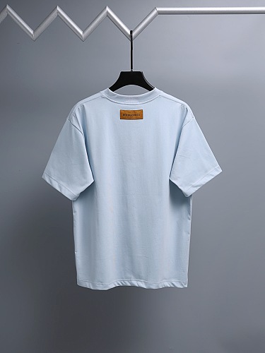 売上総額１位！2026 ルイヴィトン 新作 半袖Tシャツ コピー