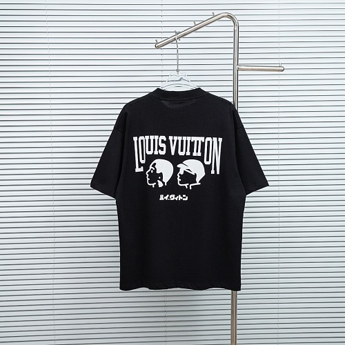 人気No1 2026 ルイヴィトン 新作 半袖Tシャツ 偽物