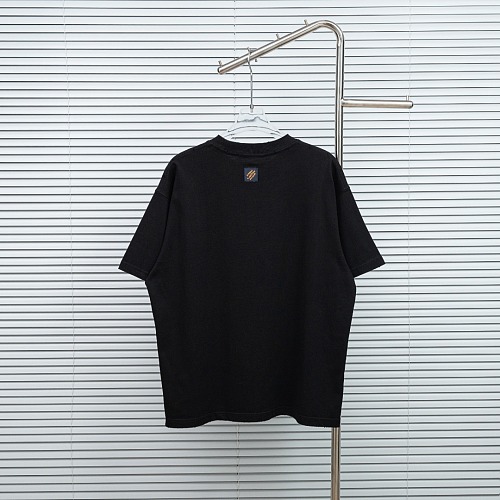 人気No1★ 2026 ルイヴィトン 新作 半袖Tシャツ スーパーコピー