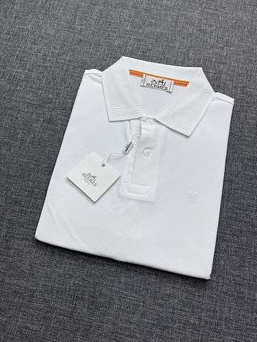 争奪戦 2026 エルメス 新作 半袖Tシャツ コピー