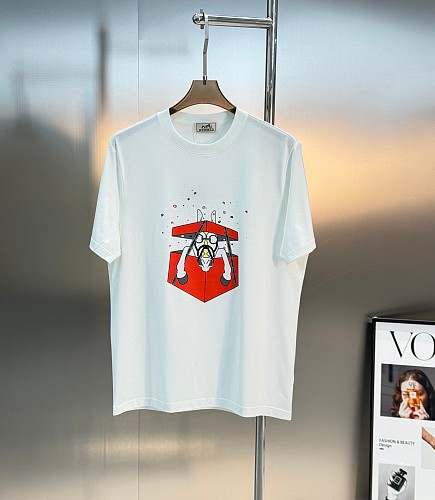 日本未入荷  2026 エルメス 新作 半袖Tシャツ コピー
