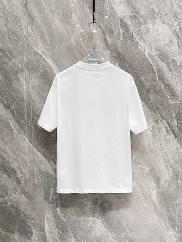 絶対欲しい！2026 エルメス 新作 半袖Tシャツ 偽物 2色