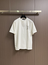 人気No1★ 2026 ルイヴィトン 新作 半袖Tシャツ コピー