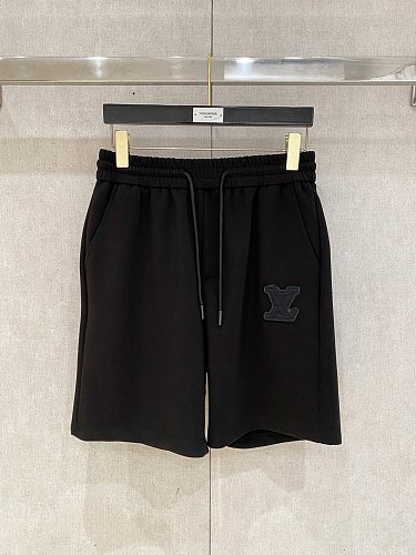 注目度抜群！2026 ルイヴィトン 新作 ショートパンツ スーパーコピー
