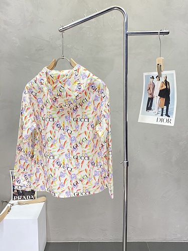 使い勝手良 2026 グッチ 新作 日焼け止め服 コピー