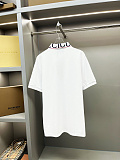 使い勝手良 2026 グッチ 新作 半袖Tシャツ 偽物