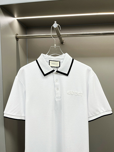 ★日本!!人気！2026 グッチ 新作 半袖Tシャツ コピー