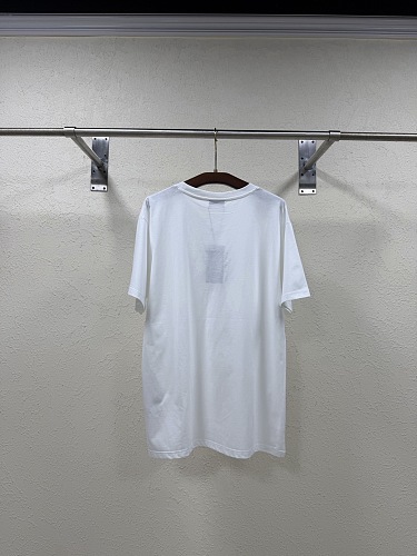 【限定カラー】2026 グッチ 新作 半袖Tシャツ スーパーコピー