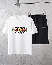 世界中で大人気♪ 2026 グッチ 新作 セットアップ コピー 2色