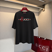 超希少！2026 グッチ 新作 半袖Tシャツ スーパーコピー