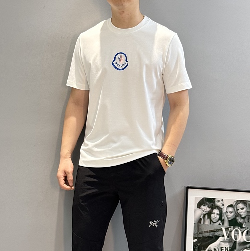 超限定♪ 2026 モンクレール 新作 半袖Tシャツ 偽物