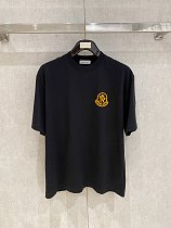 日本未入荷 2026 モンクレール 新作 半袖Tシャツ コピー