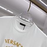 絶対欲しい！ 2026 ヴェルサーチェ 新作 半袖Tシャツ コピー 2色