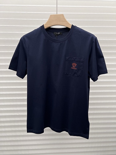 人気急上昇 2026 ヴェルサーチェ 新作 半袖Tシャツ 偽物  2色