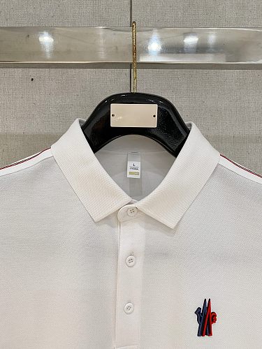 入手困難品！2026 モンクレール 新作 半袖Tシャツ スーパーコピー