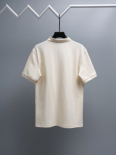 激安価格！2026 モンクレール 新作 半袖Tシャツ スーパーコピー