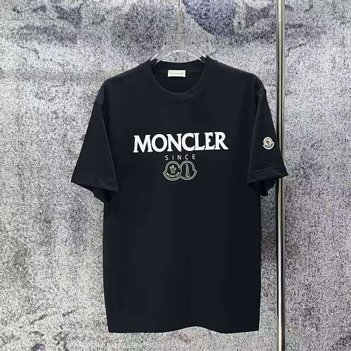 完売前に！2026 モンクレール 新作 半袖Tシャツ スーパーコピー
